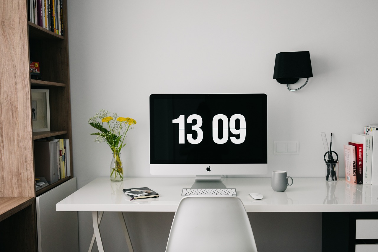 transform your workspace with our essential home office tips and ideas. discover how to create a productive and inspiring environment that enhances your work-from-home experience.